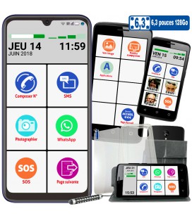 smartphone senior avec un grand ecran